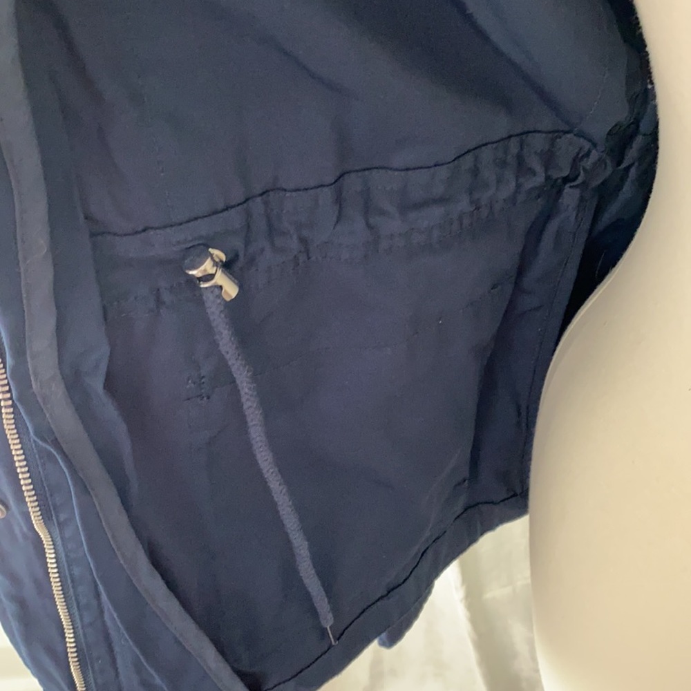 Tommy Hilfiger Water Repellent Cargo Jacket - Picture 4 of 8